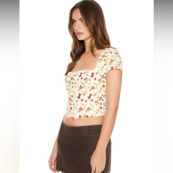 Forever 21 Floral Print Cutout Crop Top‎ - Picture 2 of 8